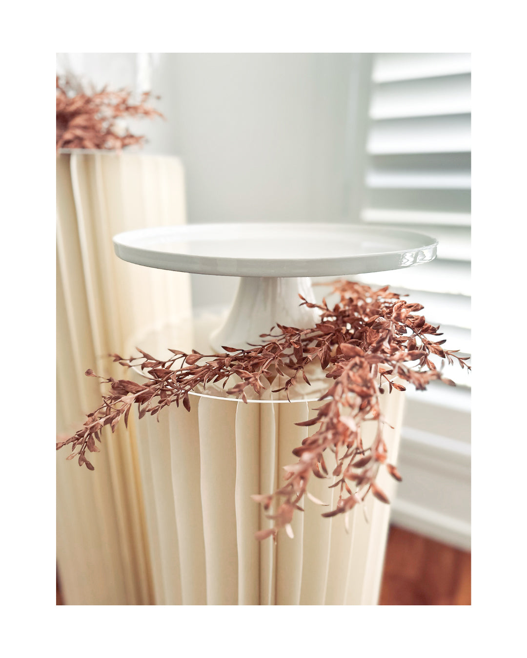 WHITE CAKE STAND. Start from