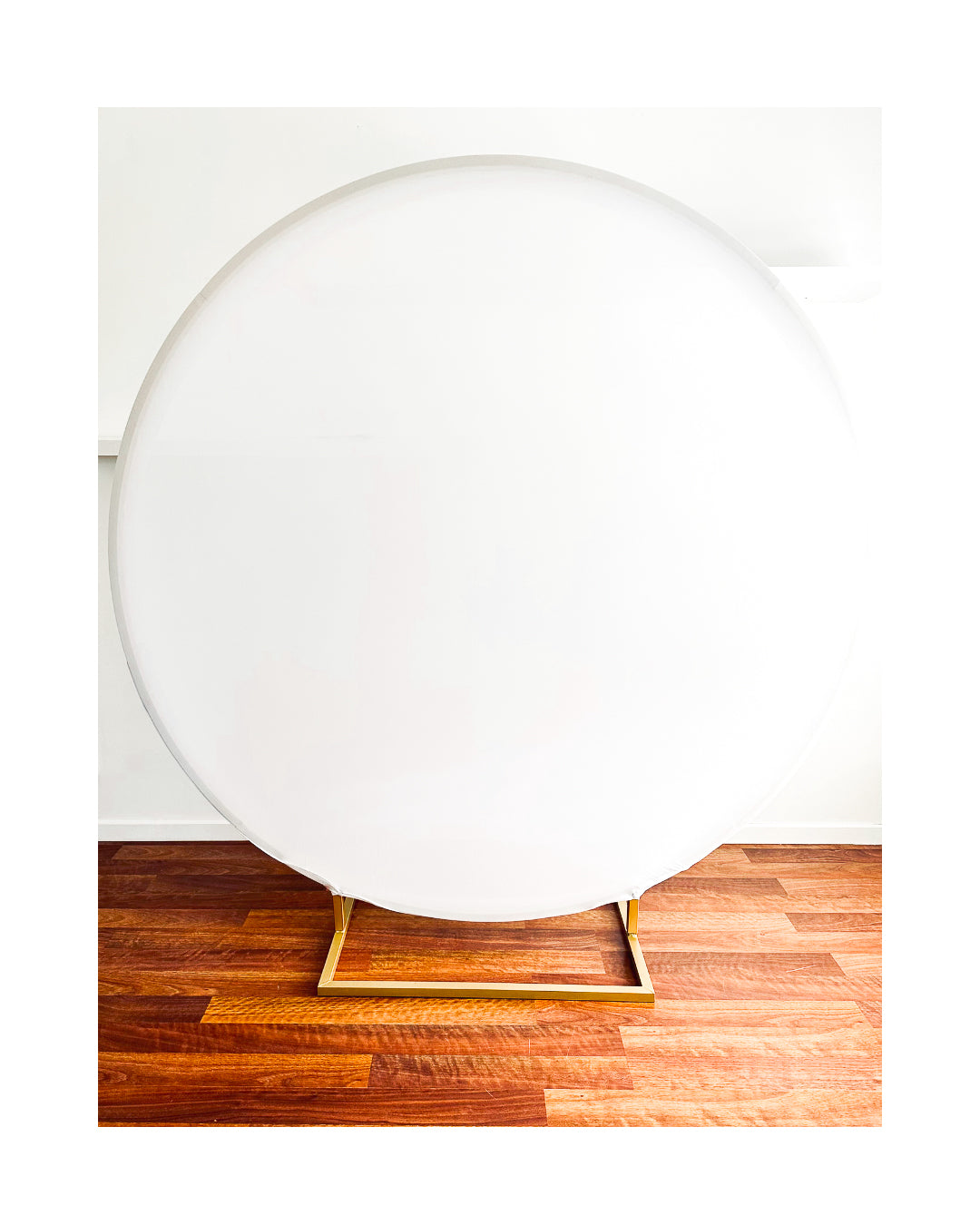 GOLD CIRCULAR ARBOUR