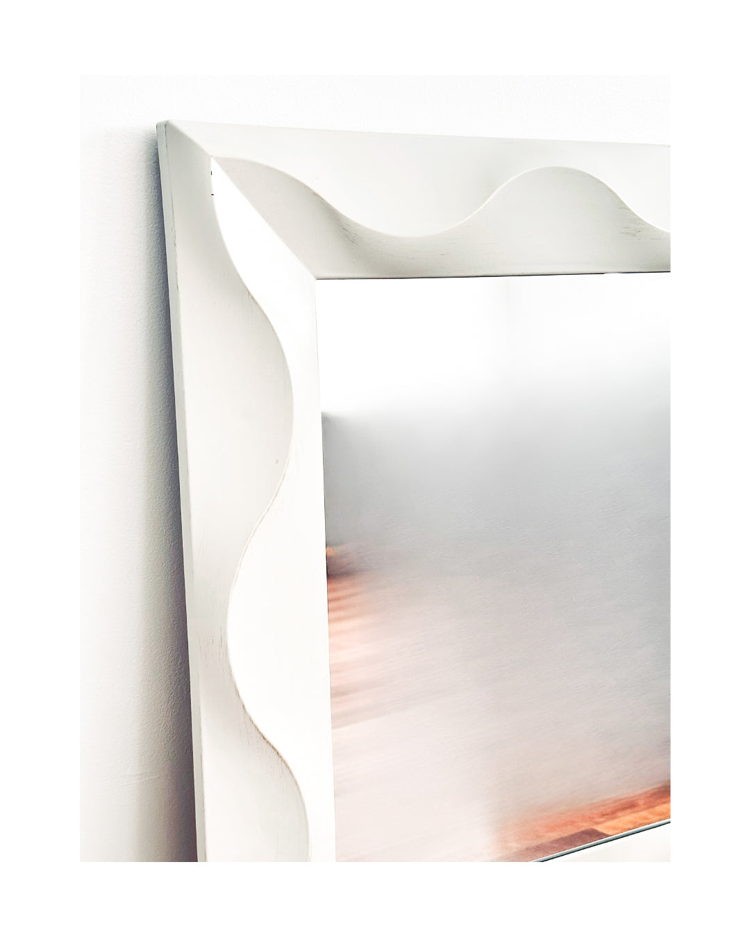 MIRROR HAMPTONS STYLE. Start from