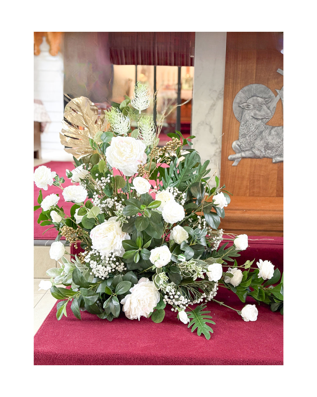 STYLED FLORAL ARRANGEMENTS. Start from
