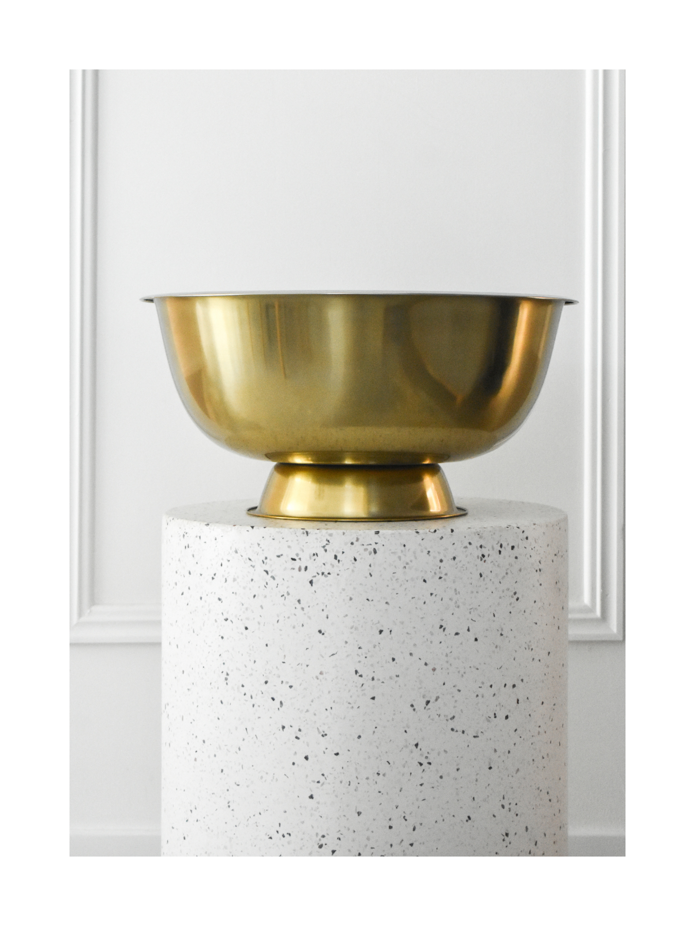 GOLD CHAMPAGNE /  DRINKS TUB. Start from