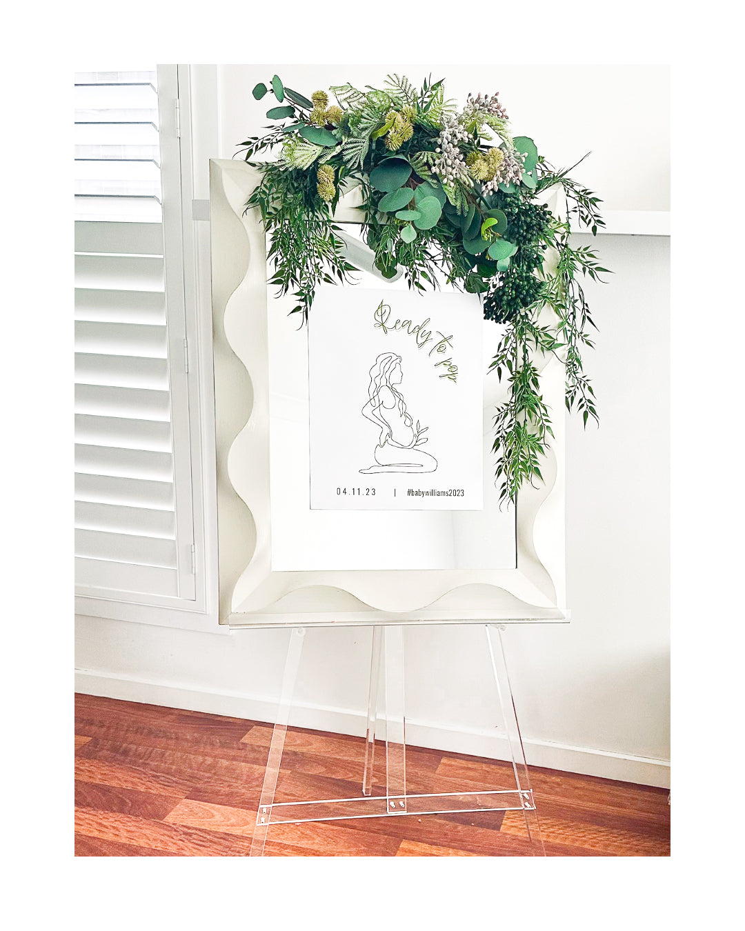 EASEL ACRYLIC CLEAR FRAME. Start from