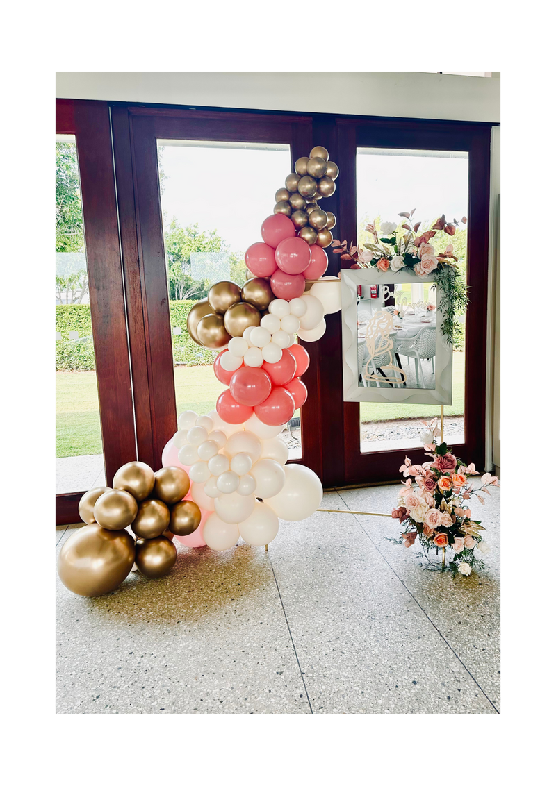 Midi Square Arbour