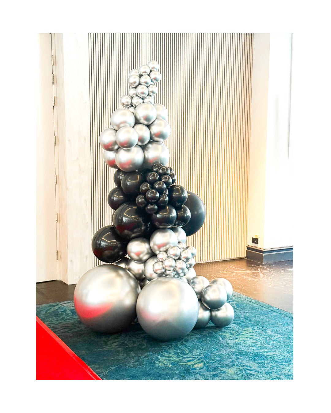 SILVER CHIC. Start from